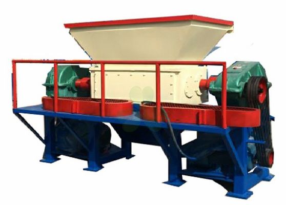 Cina Double Roll Crusher Machine / Double Roll Crusher's Specification pemasok