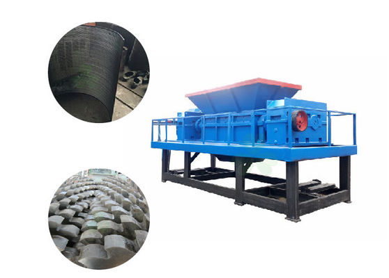 Cina 6-8t / H Kapasitas Quad Shaft Shredder / Steel Shredder Machine Dengan 30pcs Pisau pemasok